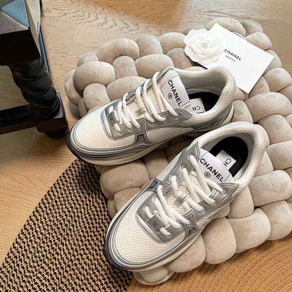 Chanel Leather Fashion Sports Shoes for Women - Picture 2 of 4